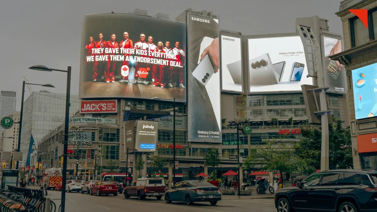 How OOH Advertising Supports Omnichannel Marketing Strategy
