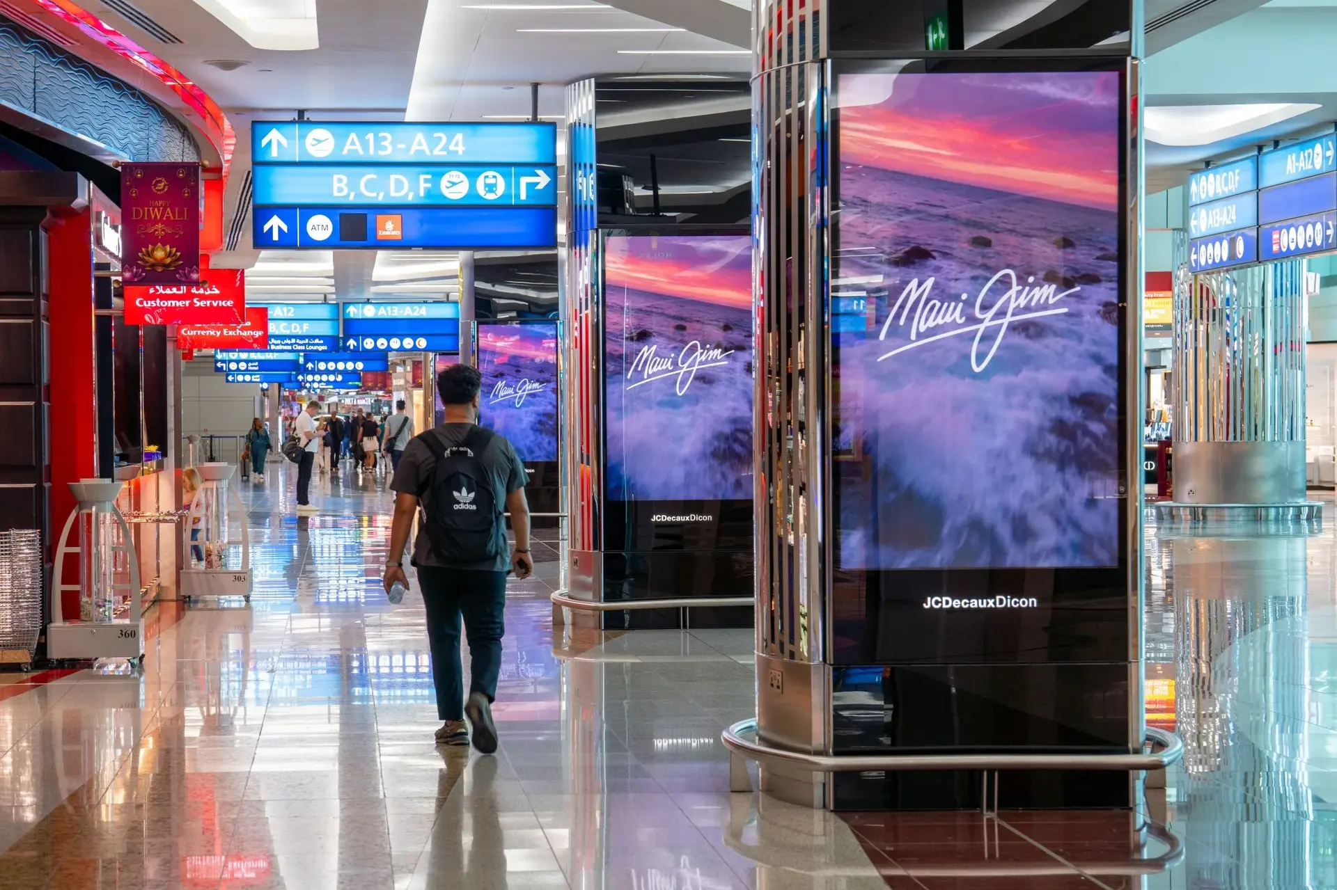 JCDecaux Play+ Revolutionizes Programmatic DOOH at Dubai International Airport