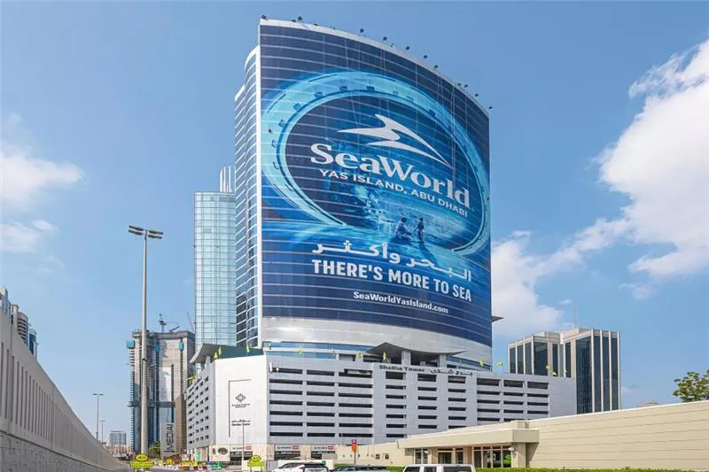 How Building Wraps Turn Dubai’s Skyline into Powerful Brand Stories