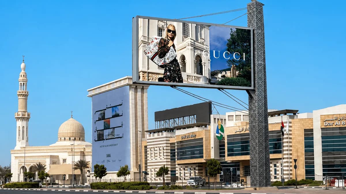 Gucci Brings Minimalist OOH Campaign to Dubai